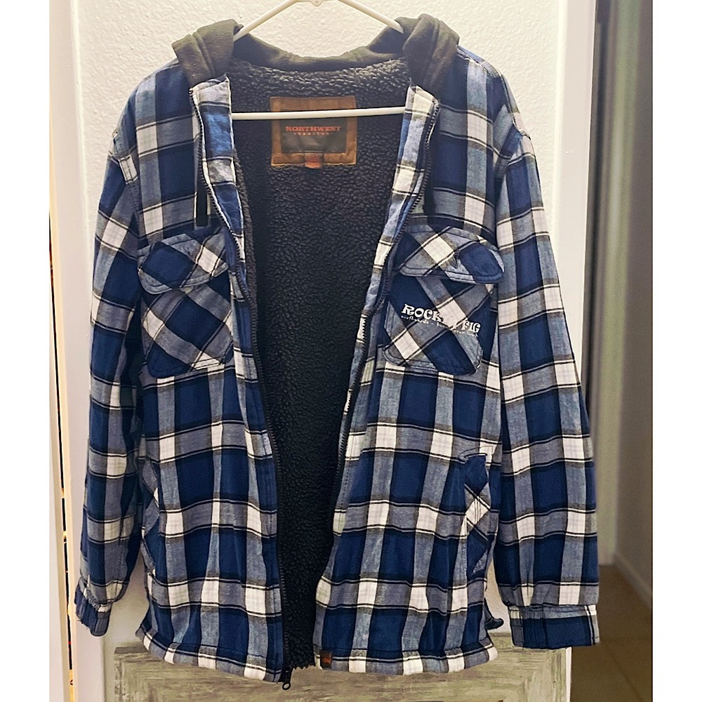 Rockin Fig Plaid Flannel Jacket Medium